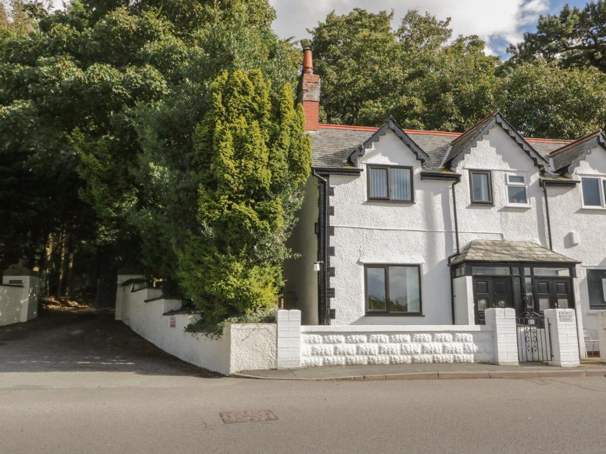 One Conway View Villa Colwyn Bay Exterior photo